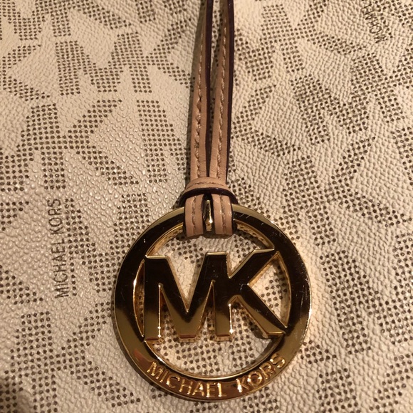 Michael Kors Tote - Picture 5 of 5